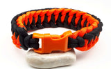 Paracord bracelet with buckle